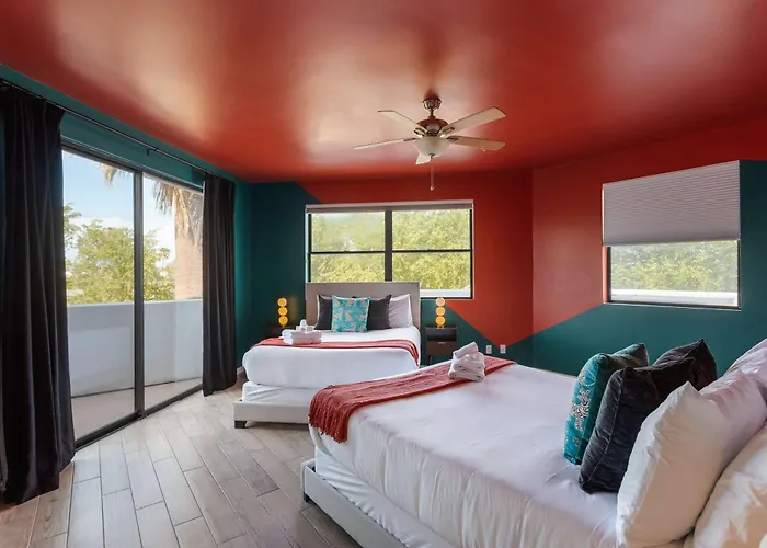 Lyra - Dual Retreat - In Old Town * Scottsdale
